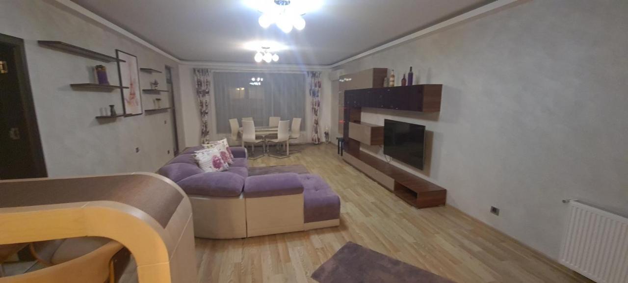 Premium Apartment Isaran Braşov Eksteriør bilde